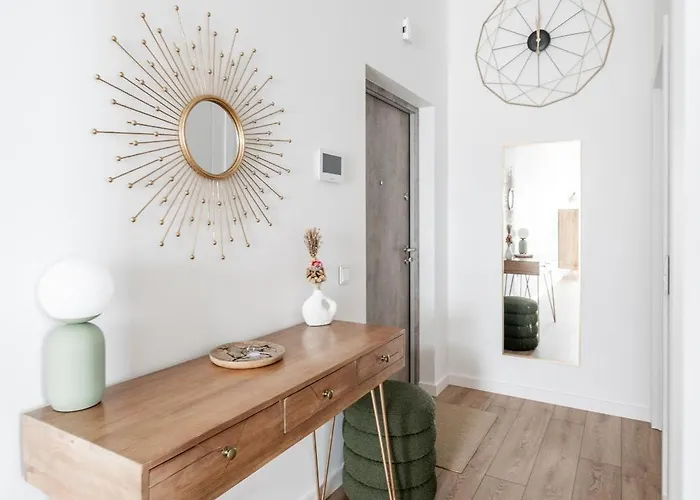 Floor, Spacious W-balcony & Garage I Cohost * Vilnius