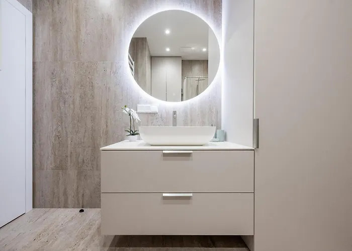 Floor, Spacious W-balcony & Garage I Cohost Vilnius