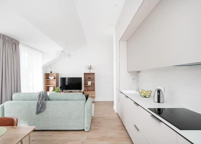 公寓 Floor, Spacious W-balcony & Free Parking I Cohost *