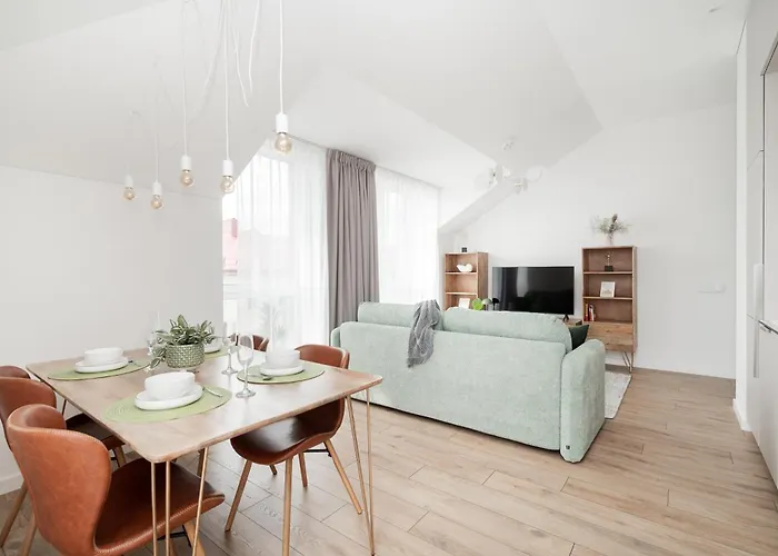 Floor, Spacious W-balcony & Free Parking I Cohost Appartamento Vilnius